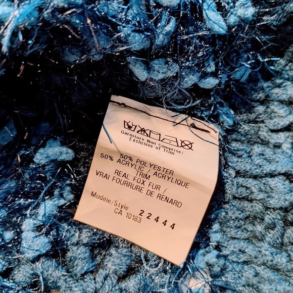 Cartise cropped cardigan with fox fur trim - Picture 6 of 8